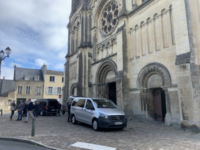 Transport de corps avant mise en bière Paris